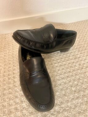 Wright Black Leather Loafer Men's Dress Shoes Almond Toe Stitched 9.5E